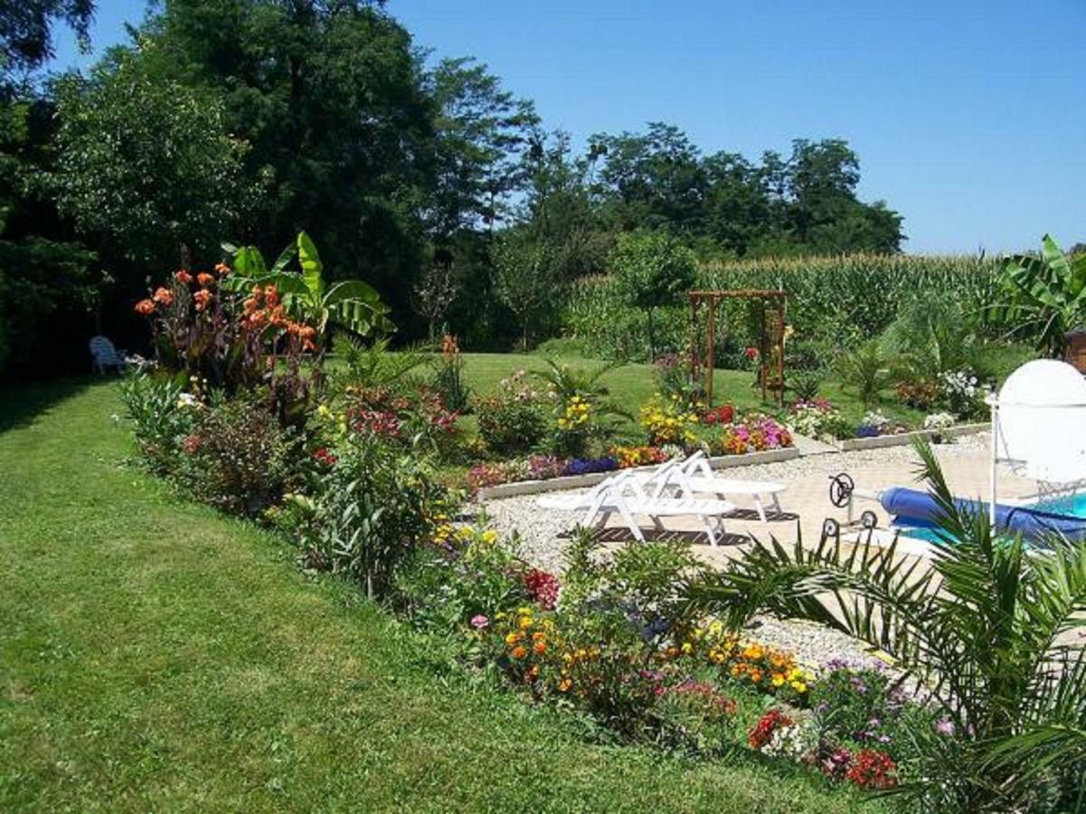 La Gamardaise - M.Millot Bed and Breakfast Gamarde-les-Bains Exteriör bild